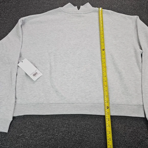 47 Brand Green Bay Packers Sweatshirt Womens Large Mock Neck Cropped Grey NWT - Picture 8 of 10
